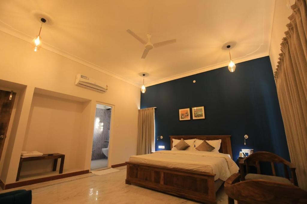 เธียรครห์ พาเลซ Hotel อุเดเปอร์ ภายนอก รูปภาพ