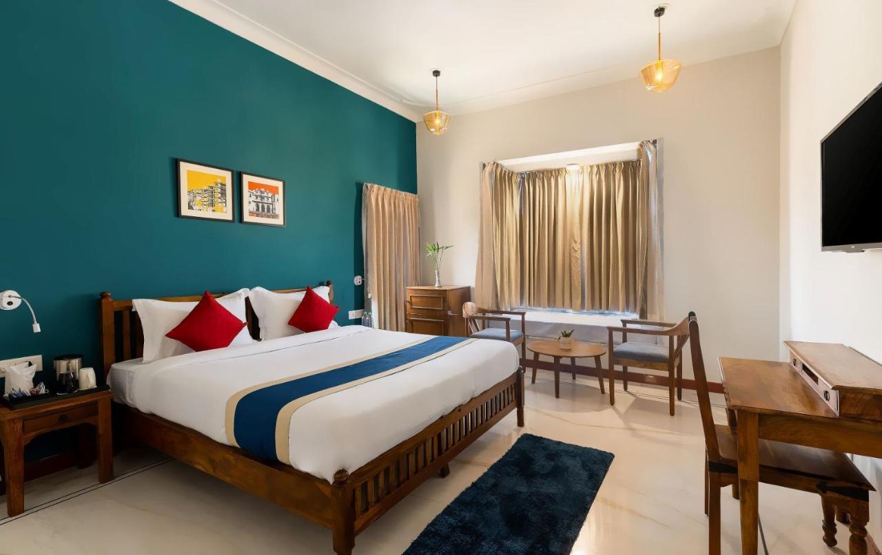 เธียรครห์ พาเลซ Hotel อุเดเปอร์ ภายนอก รูปภาพ